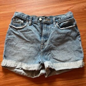 Light wash BDG mom jeans